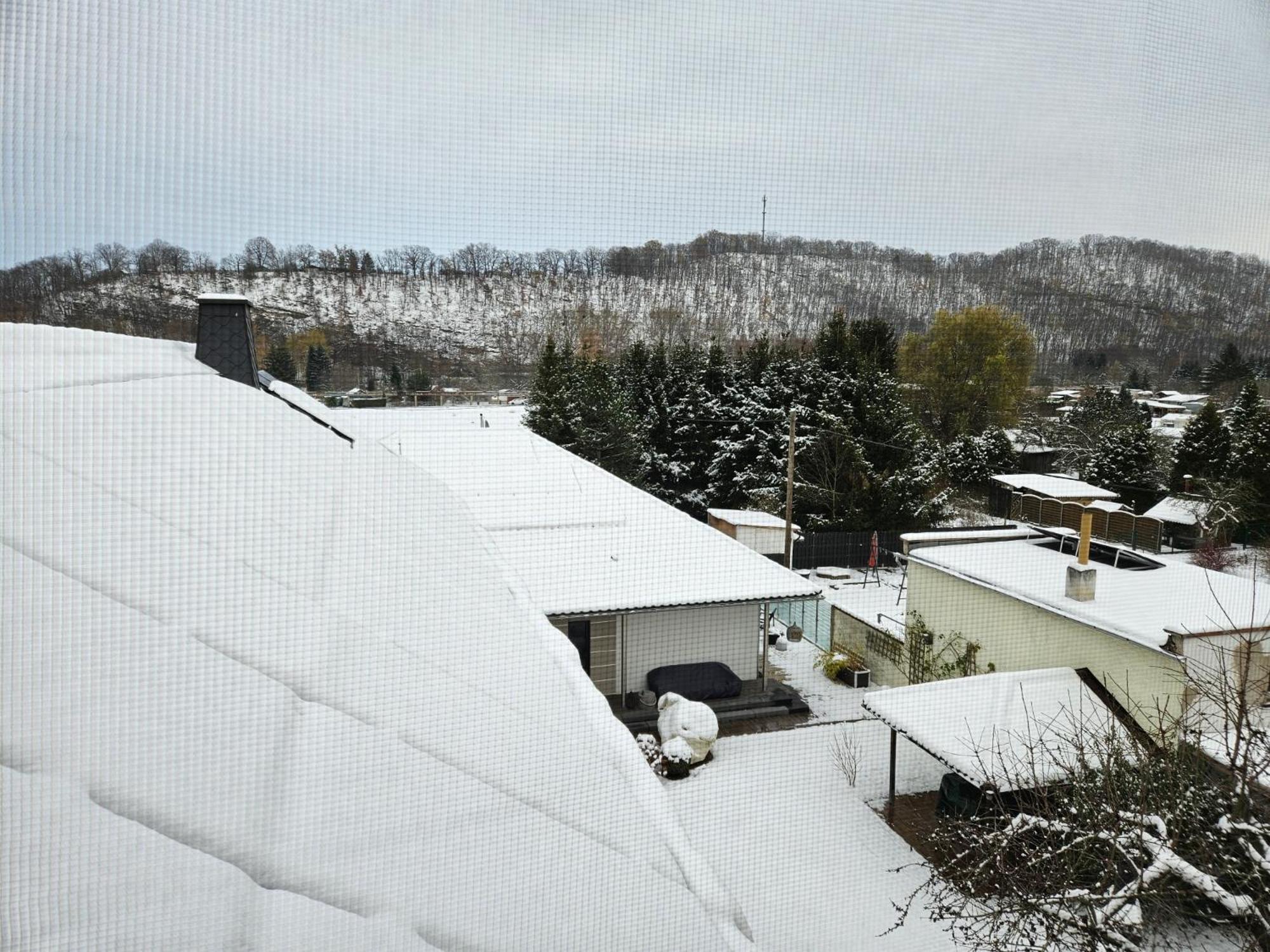 Apartments Am Saalebogen Mit Gartenterrasse & Grillkamin, Freie Parkplaetze Rudolstadt Exterior photo